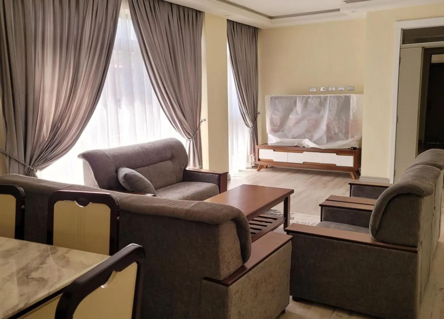 Mid City Flat Addis Ababa Apartment